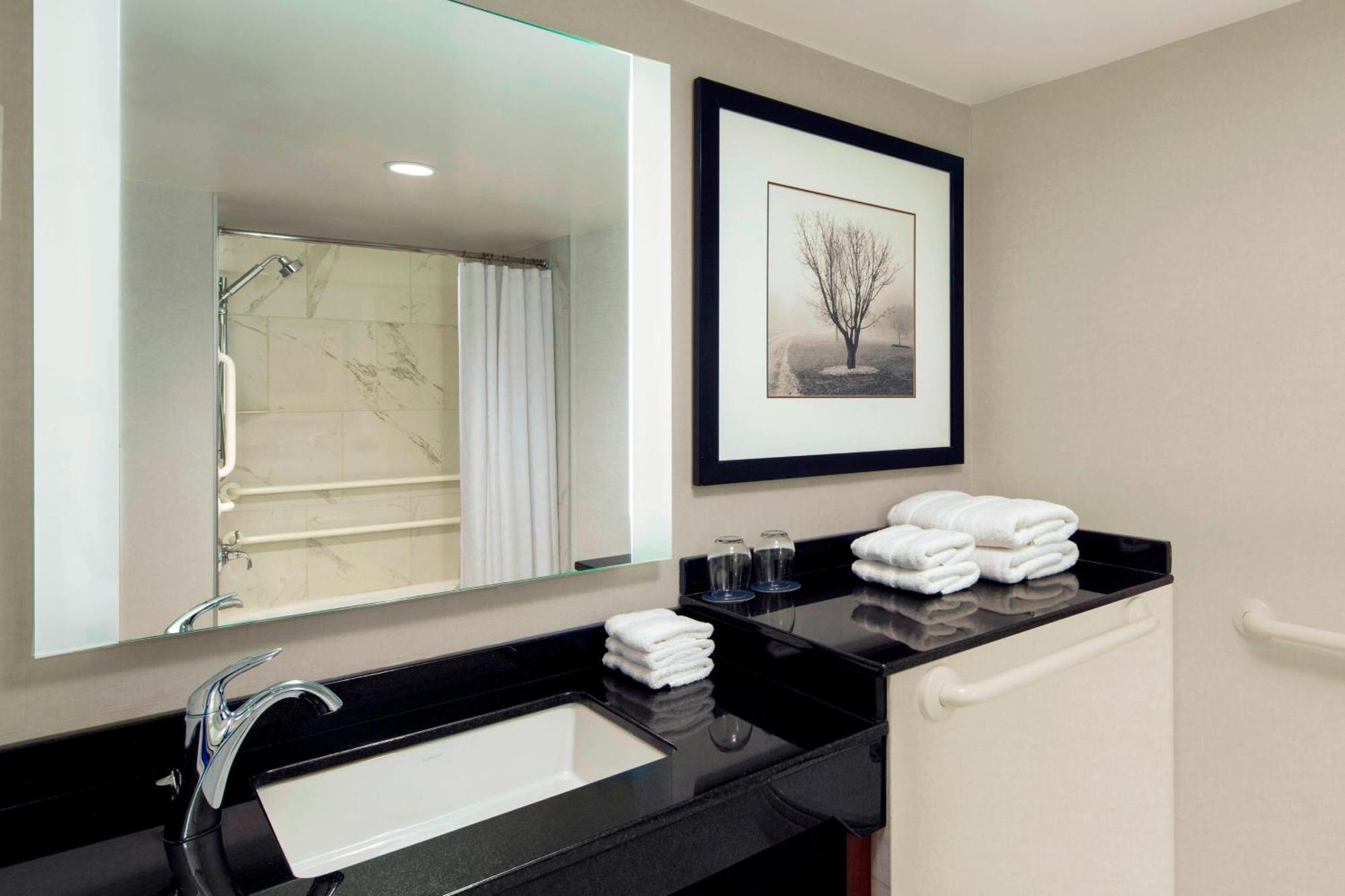 Sheraton West Des Moines Kültér fotó