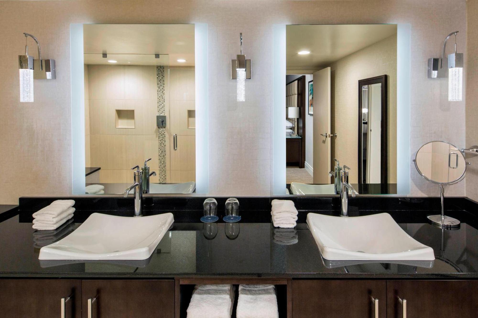 Sheraton West Des Moines Kültér fotó